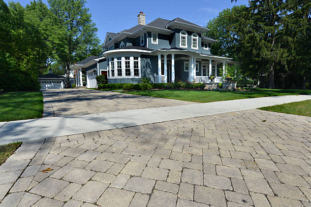 Best Driveway Pavers Cost  in Rogue River, OR